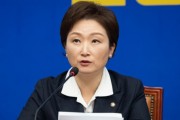이언주, “나만 빼고 상임위원장 나눠먹나?…전화도 받지 않아”